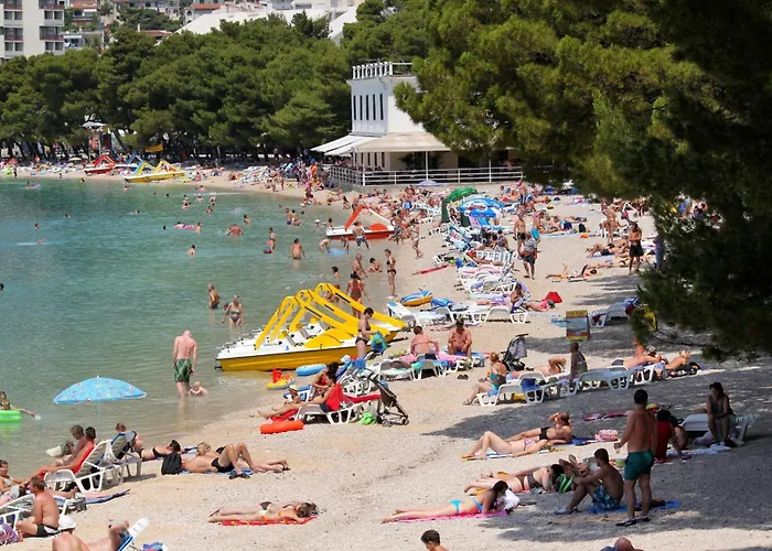 度假居 Family Friendly House With A Swimming Pool - 23571 *