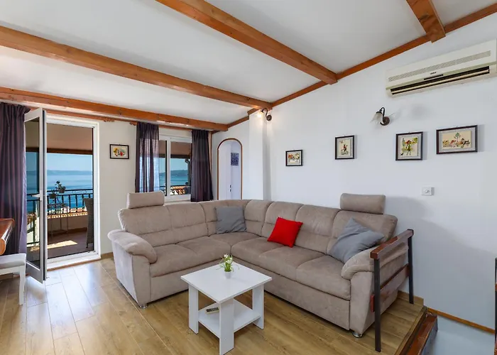 度假居 Family Friendly House With A Swimming Pool - 23571 *