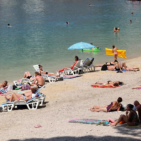 Casa vacanze Family Friendly House With A Swimming Pool - 23571 Makarska