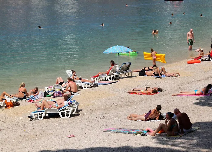 Holiday home Family Friendly House With A Swimming Pool - 23571 Makarska